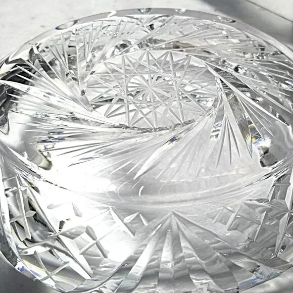 Bohemian Cut Crystal Heavy Ashtray-Exquisite Czech Pinwheel Swirl & Star Design - Picture 4 of 7